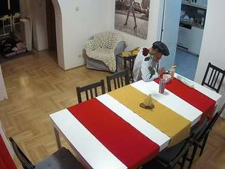 voyeurcam-julmodels-dining