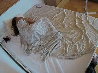 Julmodels Cam camsoda voyeurcam-julmodels-greybed-1