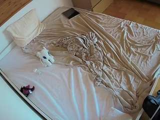 Www Voyeur House camsoda voyeurcam-julmodels-greybed-1