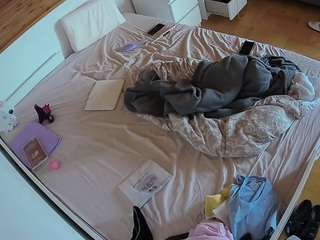 voyeurcam-julmod... Live Webcam on CamSoda