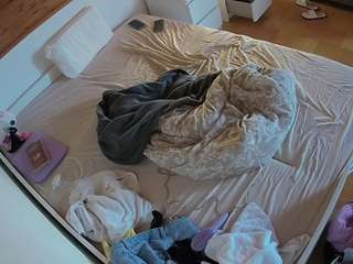voyeurcam-julmod... Live Webcam on CamSoda