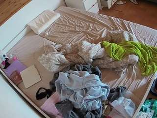 voyeurcam-julmodels-... webcam