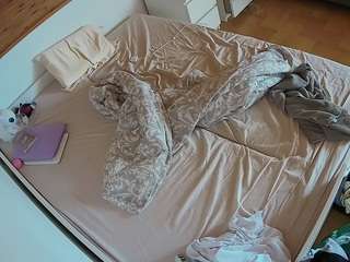 voyeurcam-julmod... Live Webcam on CamSoda