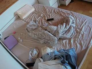 Julmodels Bedroom-B1