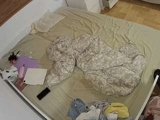 Julmodels Bedroom-B1