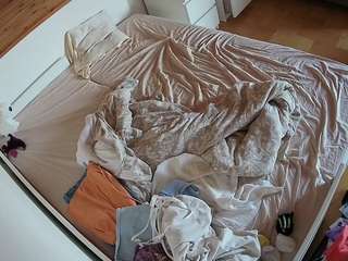 voyeurcam-julmodels-... webcam