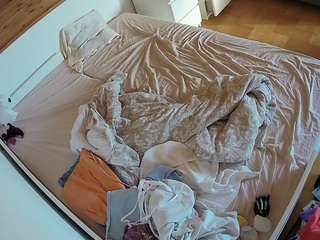 voyeurcam-julmodels-... webcam