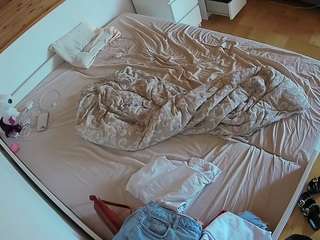 voyeurcam-julmod... Live Webcam on CamSoda