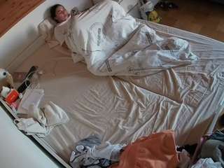 voyeurcam-julmodels-... webcam