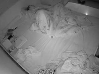 voyeurcam-julmod... Live Webcam on CamSoda