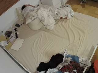 voyeurcam-julmod... Live Webcam on CamSoda