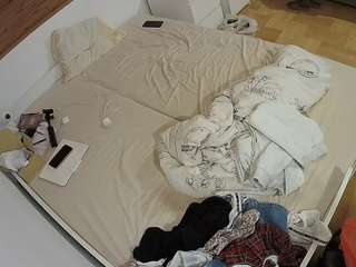 voyeurcam-julmod... Live Webcam on CamSoda