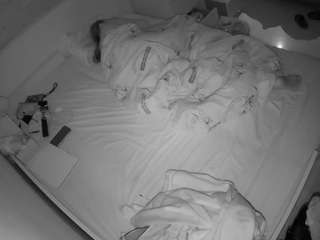 voyeurcam-julmod... Live Webcam on CamSoda