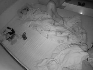 Julmodels Bedroom-B1