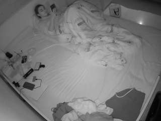 voyeurcam-julmodels-... webcam