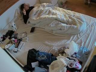 Julmodels Bedroom-B1 live webcam on Soda Cams