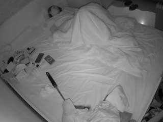 voyeurcam-julmodels-greybed-1 webcam model