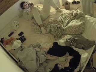 Julmodels Bedroom-B1