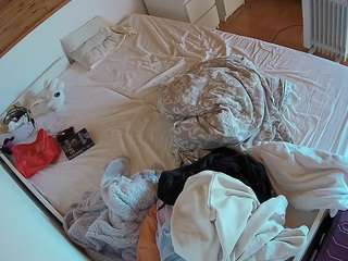 voyeurcam-julmodels-greybed-1, female webcam model,  years old, on live webcam