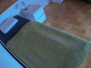 voyeurcam-julmodels-greybed-1 live cam profile