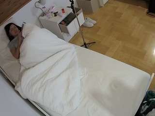 Julmodels Bedroom-B1