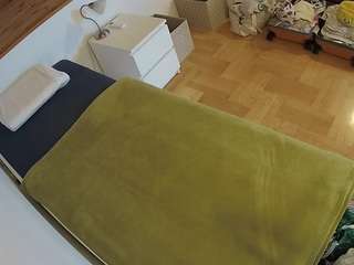 यह मॉडल अभी लाइव है. voyeurcam-julmodels-greybed-1