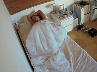 voyeurcam-julmodels-greybed-1 Sex Cam Show
