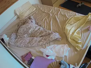 Julmodels Bedroom-B1's Live Sex Cam Show