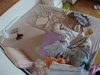 Julmodels Bedroom-B1's Live Sex Cam Show