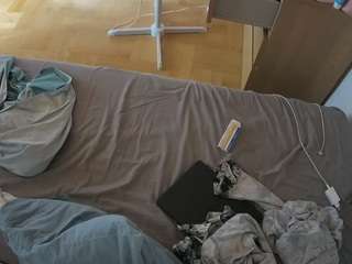 Live Cams Models voyeurcam-julmodels-greybed-2 camsoda