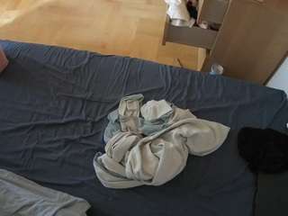 camsoda voyeurcam-julmodels-greybed-2