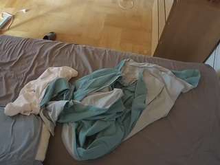 Latina Cam Models camsoda voyeurcam-julmodels-greybed-2