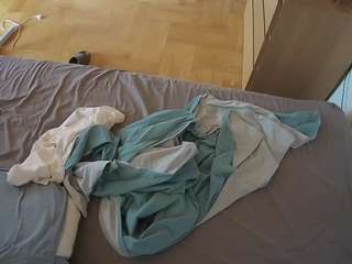 Amateur Model Nude camsoda voyeurcam-julmodels-greybed-2