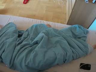 Naked Blond Models camsoda voyeurcam-julmodels-greybed-2