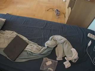 voyeurcam-julmodels-greybed-2 Find Cam Model camsoda