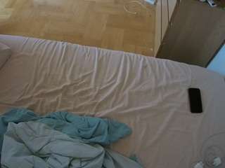 Daniellamell camsoda voyeurcam-julmodels-greybed-2