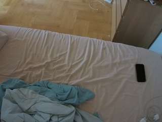 voyeurcam-julmodels-greybed-2 Live Nude Cam Models camsoda