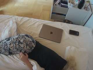 voyeurcam-julmod... Live Webcam on CamSoda