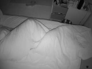 voyeurcam-julmodels-greybed-2 webcam model