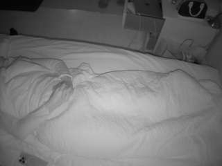 voyeurcam-julmodels-greybed-2 camsoda