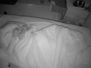 voyeurcam-julmodels-greybed-2 camsoda