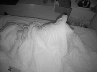 voyeurcam-julmodels-greybed-2 camsoda