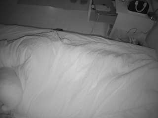 voyeurcam-julmodels-greybed-2 camsoda