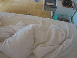voyeurcam-julmodels-greybed-2 camsoda