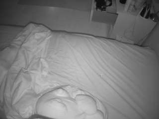 voyeurcam-julmodels-greybed-2 webcam model