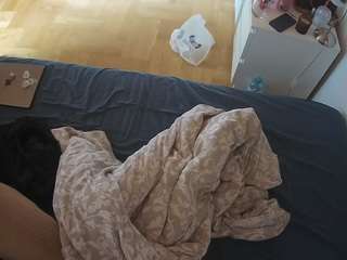 voyeurcam-julmodels-greybed-2 camsoda