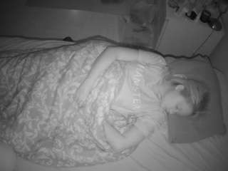 voyeurcam-julmodels-greybed-2 camsoda