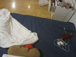 voyeurcam-julmodels-greybed-2 webcam model