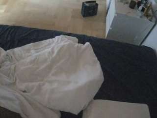 voyeurcam-julmod... Live Webcam on CamSoda