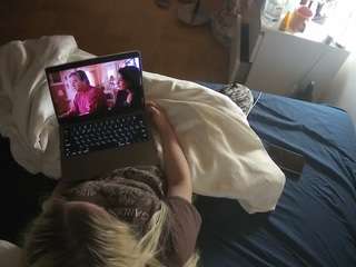 Julmodels Bedroom-B2 live webcam on Soda Cams